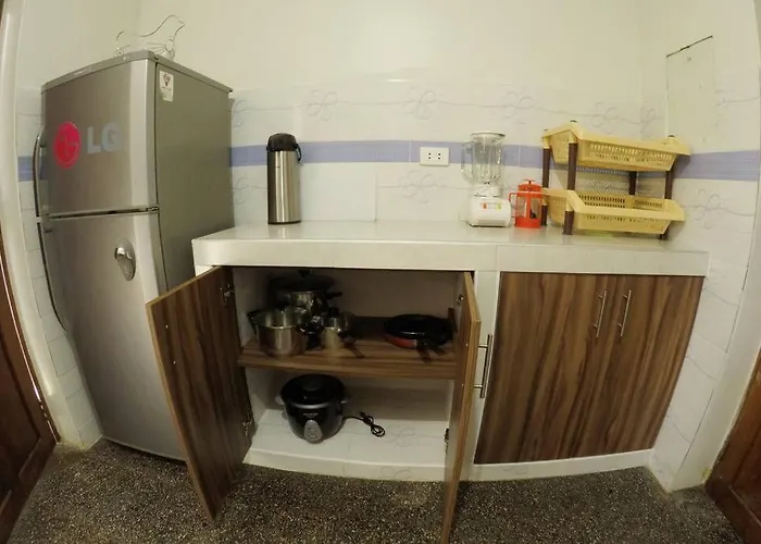 Centric & Cozy With Garage Apartamento Cuzco